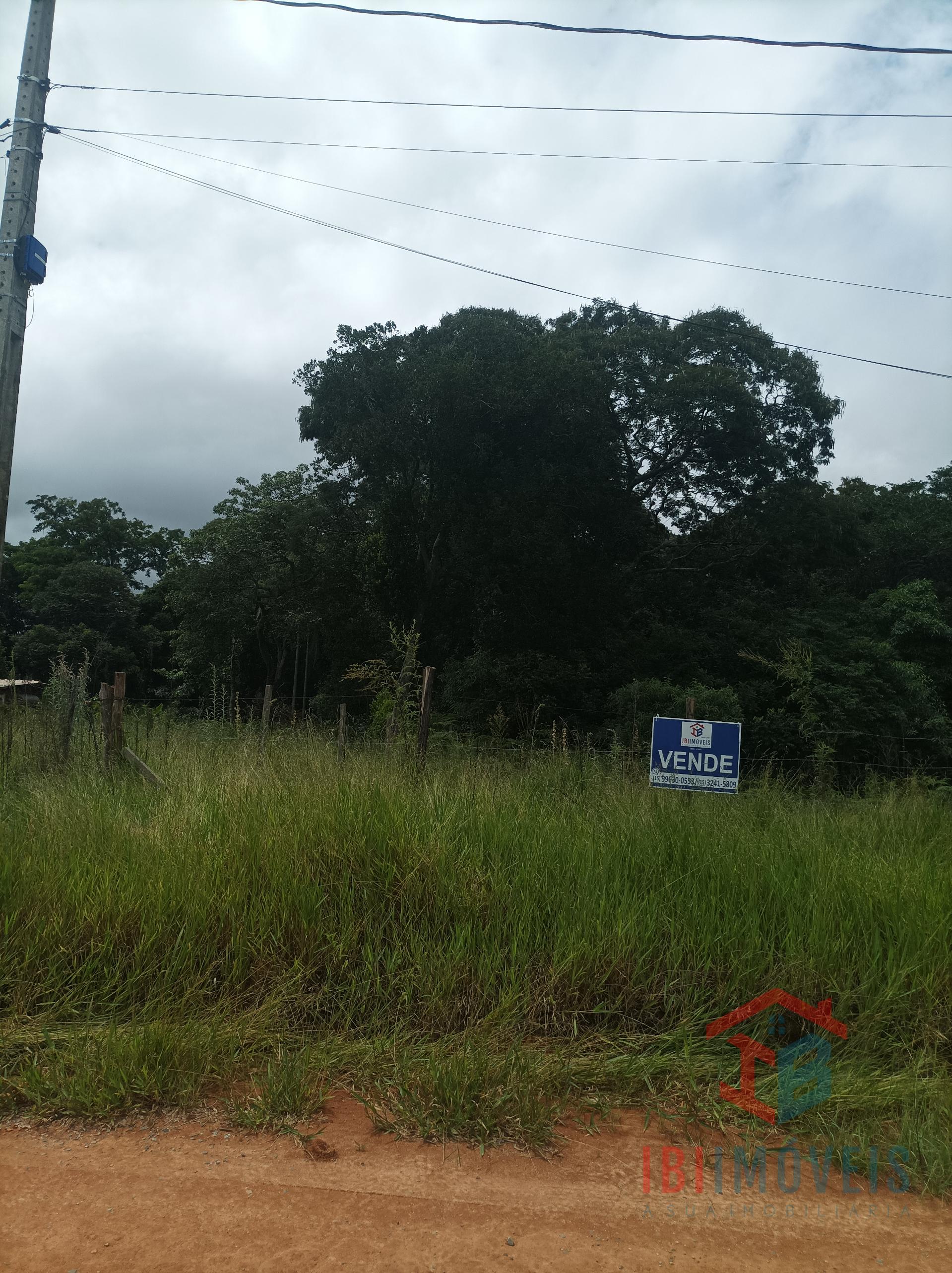 TERRENO COM 1.872 m , OPORTUNIDADE EM IBIÚNA 